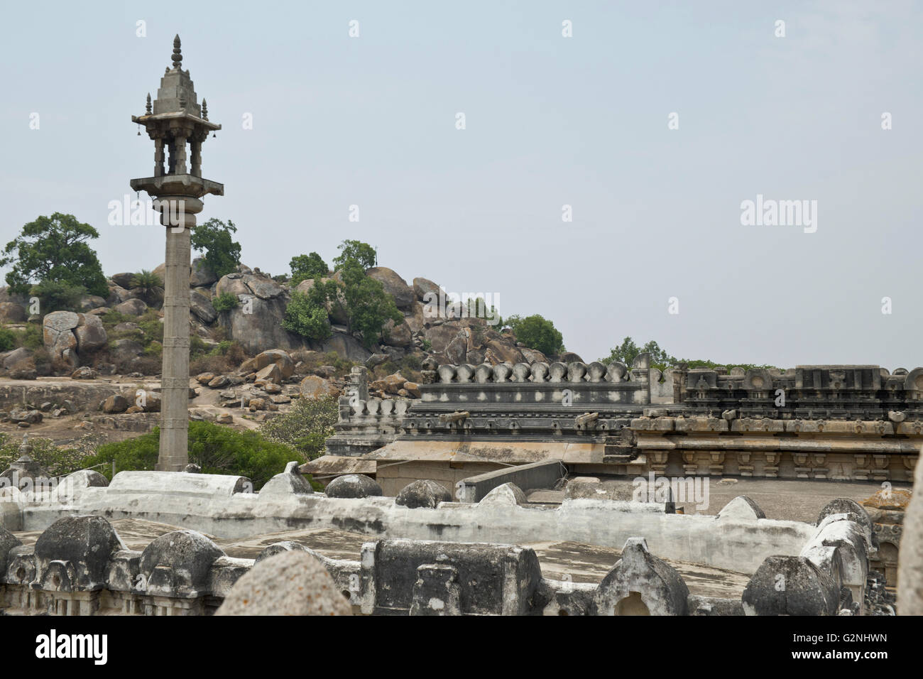Allgemeine Ansicht des chandragiri Hügels Tempel Komplex, sravanabelgola, Karnataka, Indien. Stockfoto