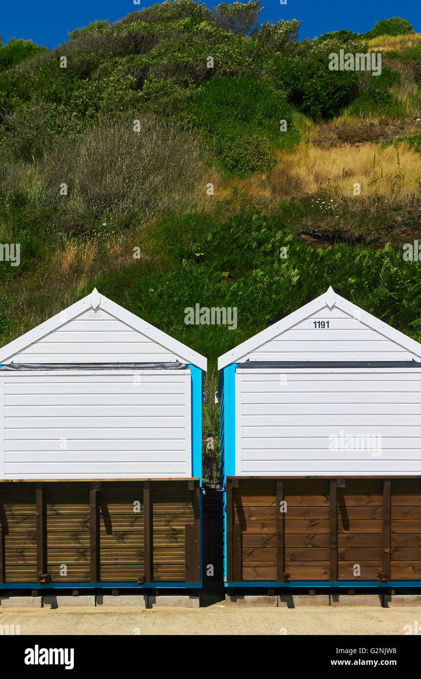 Weiße Holz Strandkabine in Großbritannien Stockfoto