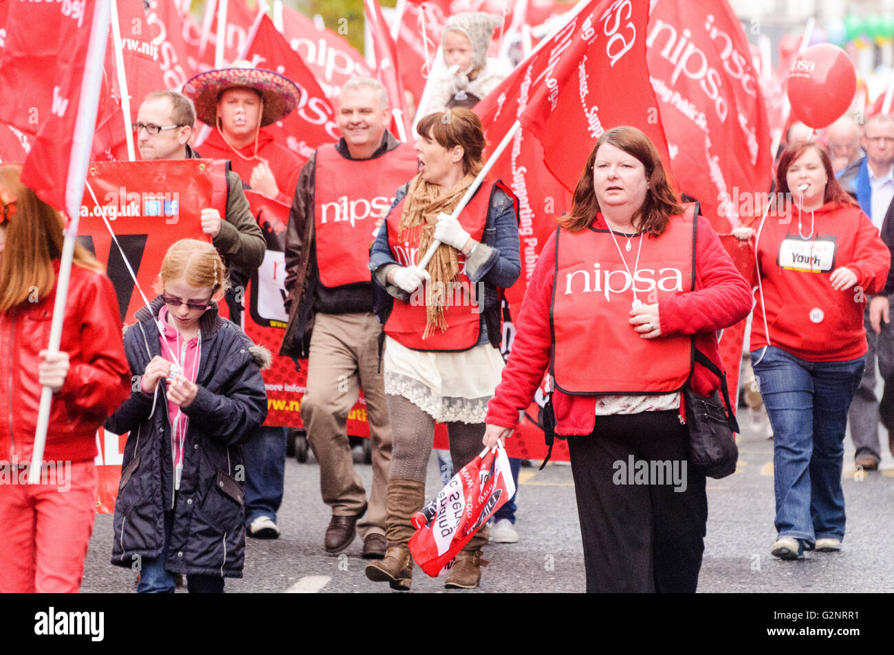 20.10.2012, Belfast - NIPSA Mitglieder. ICTU halten eine Kundgebung gegen Sparpolitik in Belfast. Stockfoto