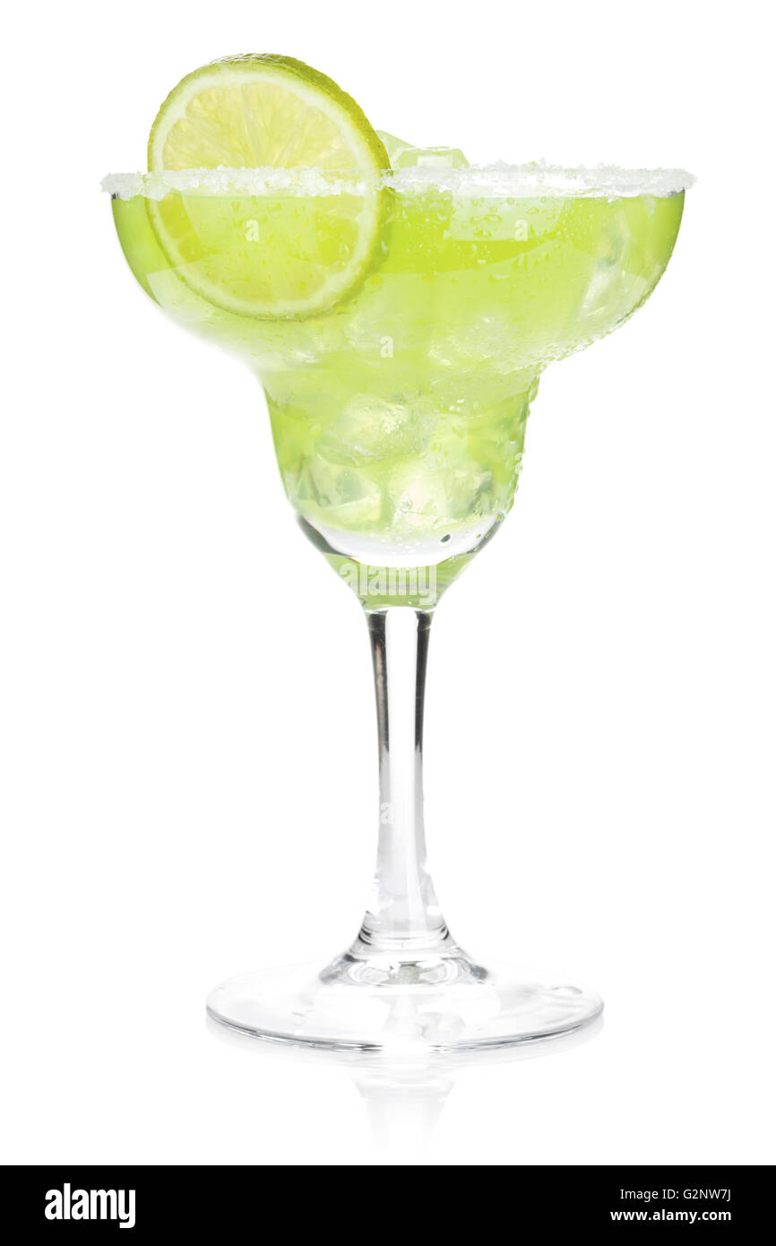 Klassischen Margarita cocktail mit salzigen Rand. Isoliert auf weißem Hintergrund Stockfoto