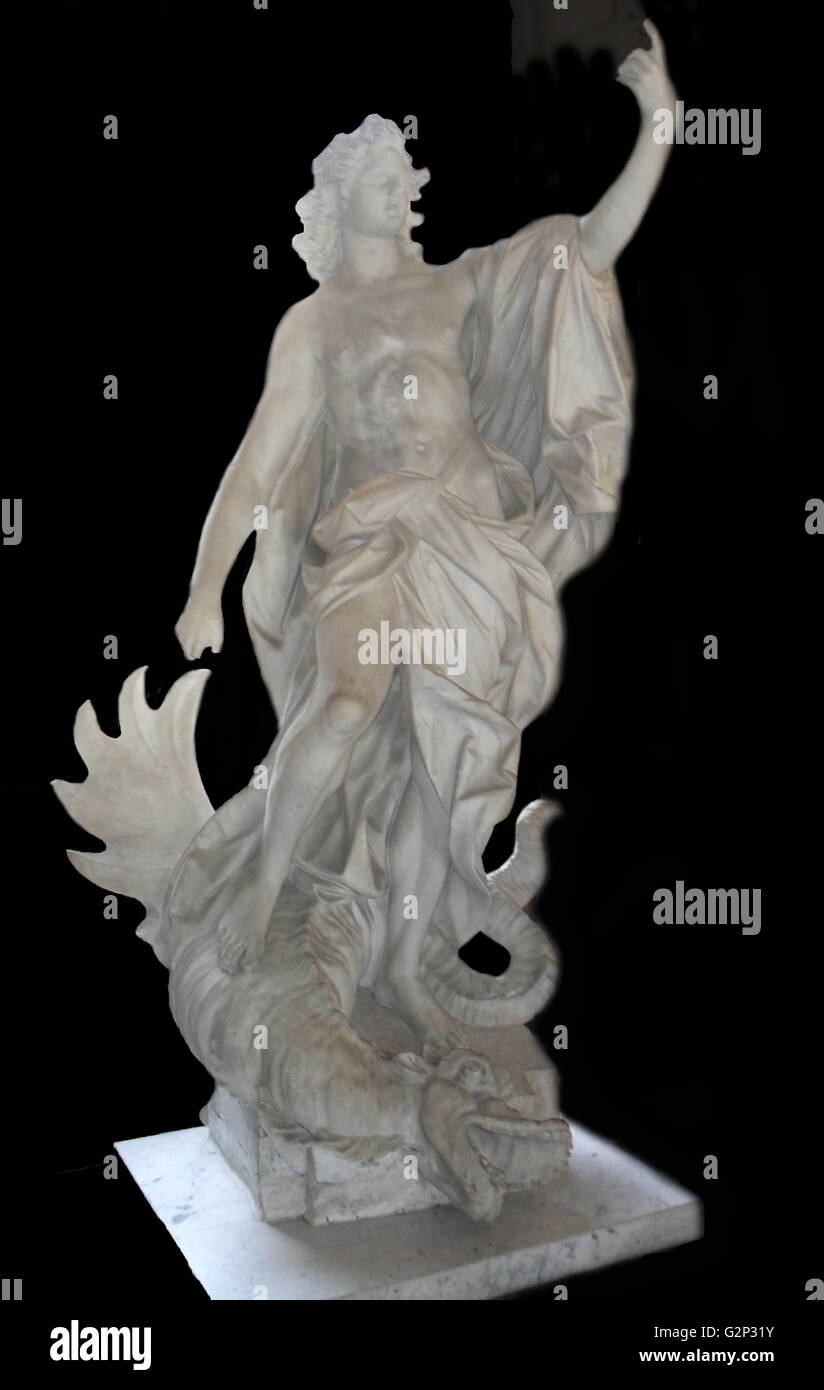 Statue von 'Apollo siegreich über eine Python'. Aus Marmor. Italien, achtzehnten Jahrhundert. Stockfoto
