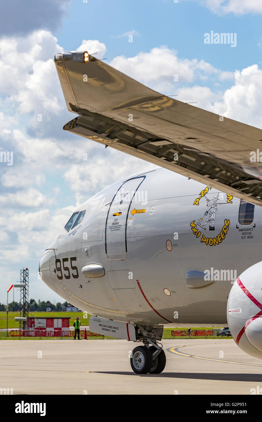 Ungebundene States Navy Boeing P-8A Poseidon maritime Patrouille Flugzeug 167955 von Air Test und Auswertung Geschwader VX-1 "Pioniere". Stockfoto