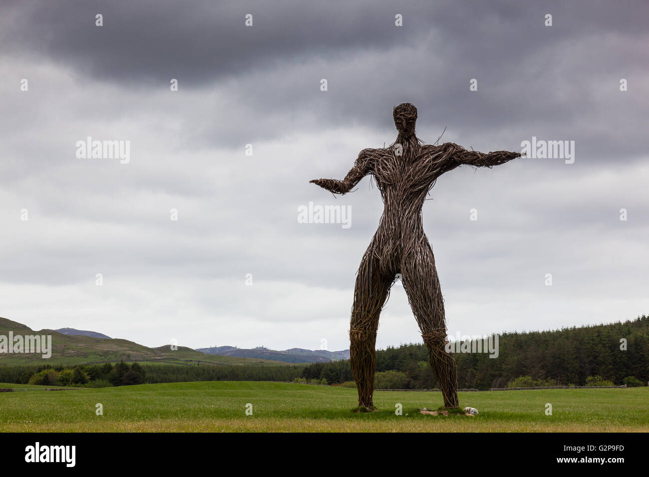 Wickerman Skulptur auf dem Wickerman Festival Site in der Nähe von Dundrennan, Dumfries & Galloway, Scotlandarms Stockfoto