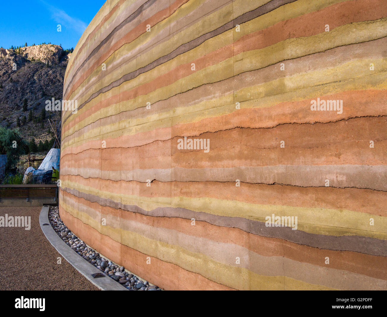 MIP Desert Cultural Centre in Osoyoos BC Kanada Geist Ridge Resort. Funktionen interpretativen Anlage und Wüstenlandschaft Fuß. Stockfoto