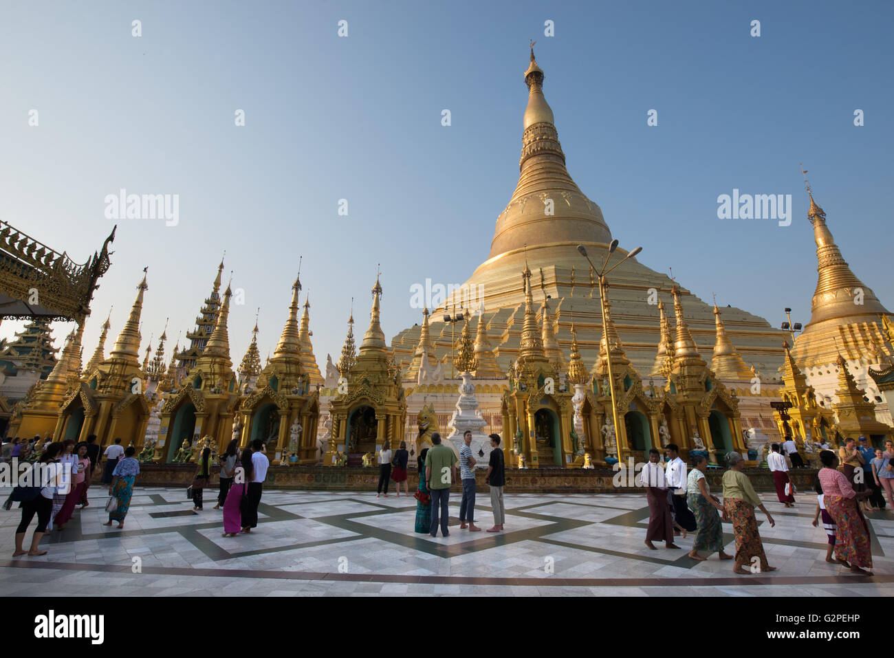 Große goldene Stupa Shwedagon Pagode, Yangon, Myanmar Stockfoto