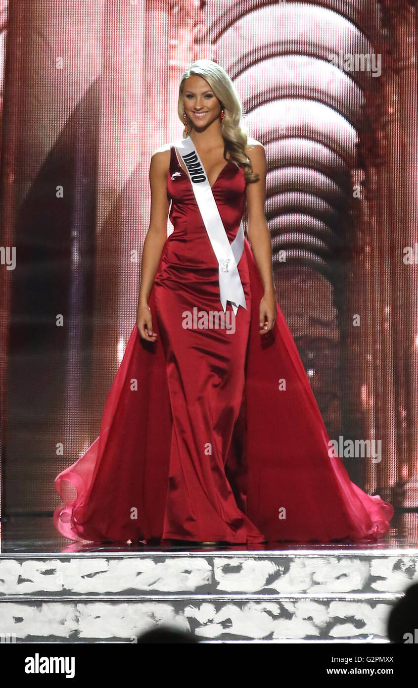 Las Vegas, NV, USA. 1. Juni 2016. 1. Juni 2016 - Las Vegas, Nevada - Miss Idaho, Sydney Blue Halper. 2016 Miss USA Festzug Vorrunde in der T-Mobile Arena. Bildnachweis: MJT/AdMedia Credit: Mjt/AdMedia/ZUMA Draht/Alamy Live-Nachrichten Stockfoto