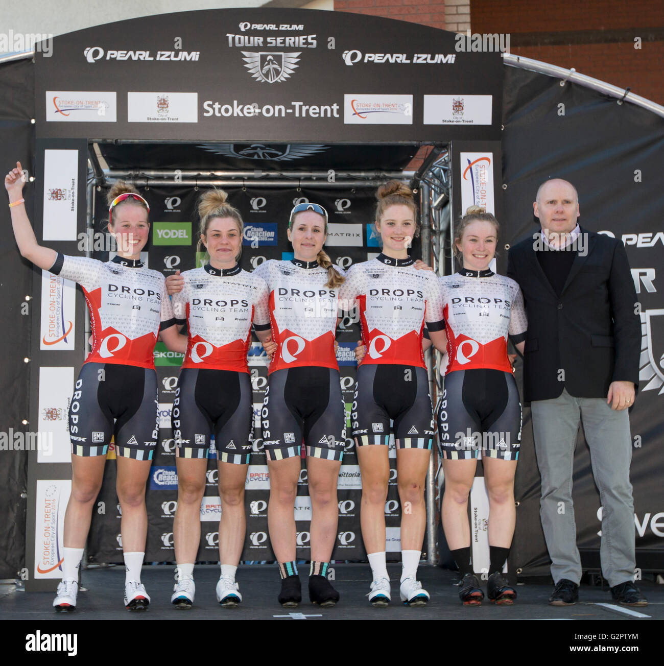 02.06.2016. stoke on Trent, England. Pearl Izumi Tour Serie Radfahren. Team-Tropfen wird von Jon Johnston Matrix Fitness Team insgesamt präsentiert. Stockfoto