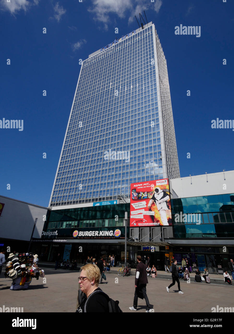 Hotel Park Inn, Alexanderplatz, Mitte, Berlin, Deutschland. Stockfoto