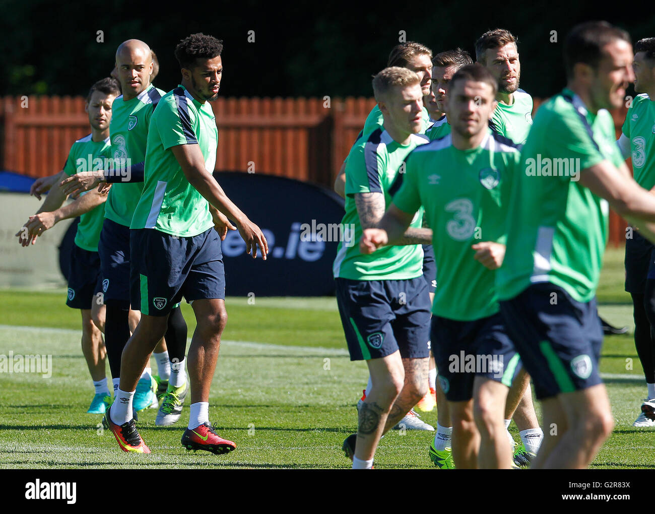 Republik Irland Cyrus Christie (dritte links) während eines Trainingslagers im Fota Island Resort, Kork. Stockfoto