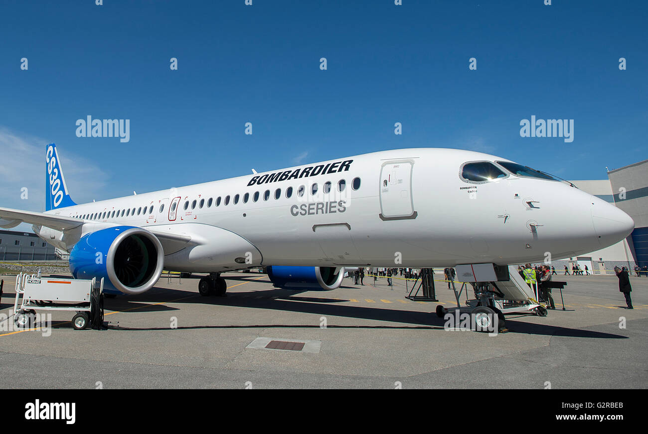 Ein Bombardier C Serie 300 Jet wird ein Montagewerk von Bombardier C-Serie angezeigt. Stockfoto
