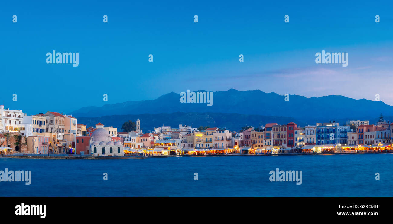Panorama des venezianischen Nacht Kais, Chania, Crete Stockfoto