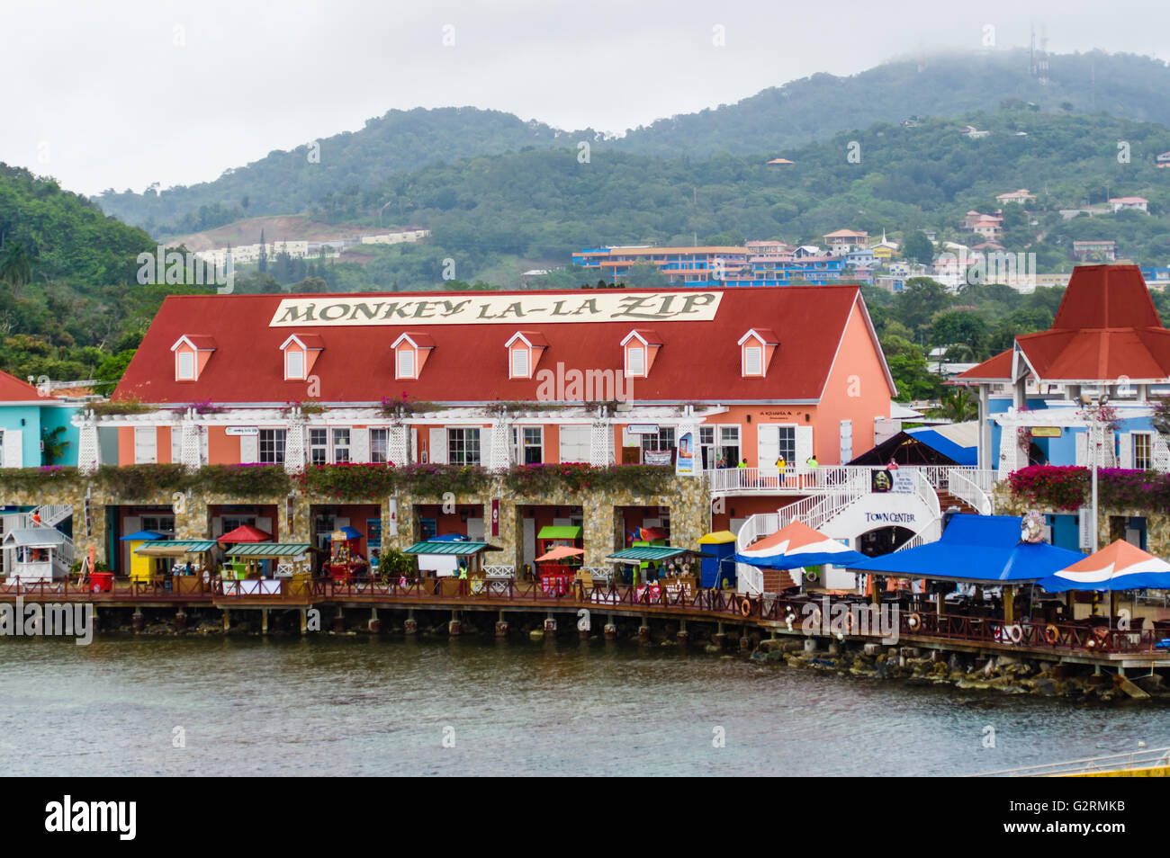 Roatan Stadtzentrum Einkaufsviertel, Hafen von Roatan, Honduras Stockfoto