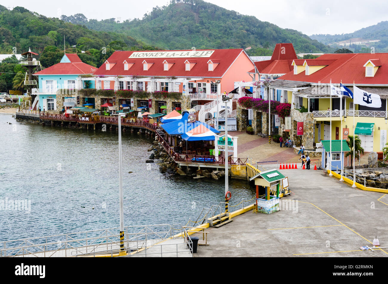 Roatan Stadtzentrum Einkaufsviertel, Hafen von Roatan, Honduras Stockfoto