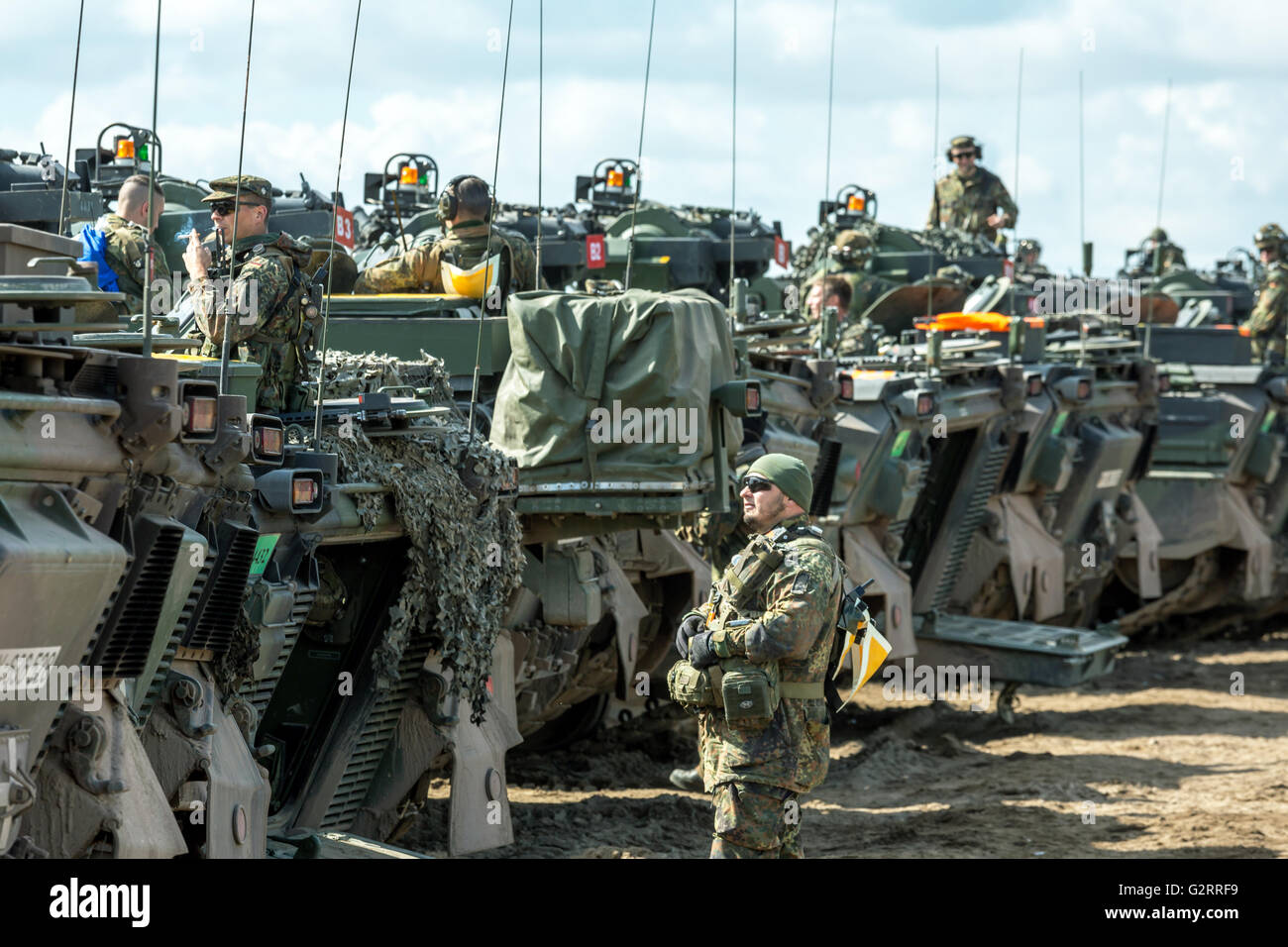 Gardelegen, Deutschland, Panzer Grenadier-Kompanie in einer Praxis auf dem Truppenübungsplatz Altmark Stockfoto