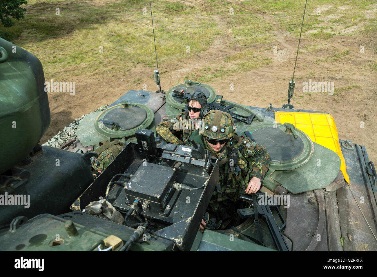 Gardelegen, Deutschland, Panzer Grenadier-Kompanie in einer Praxis auf dem Truppenübungsplatz Altmark Stockfoto