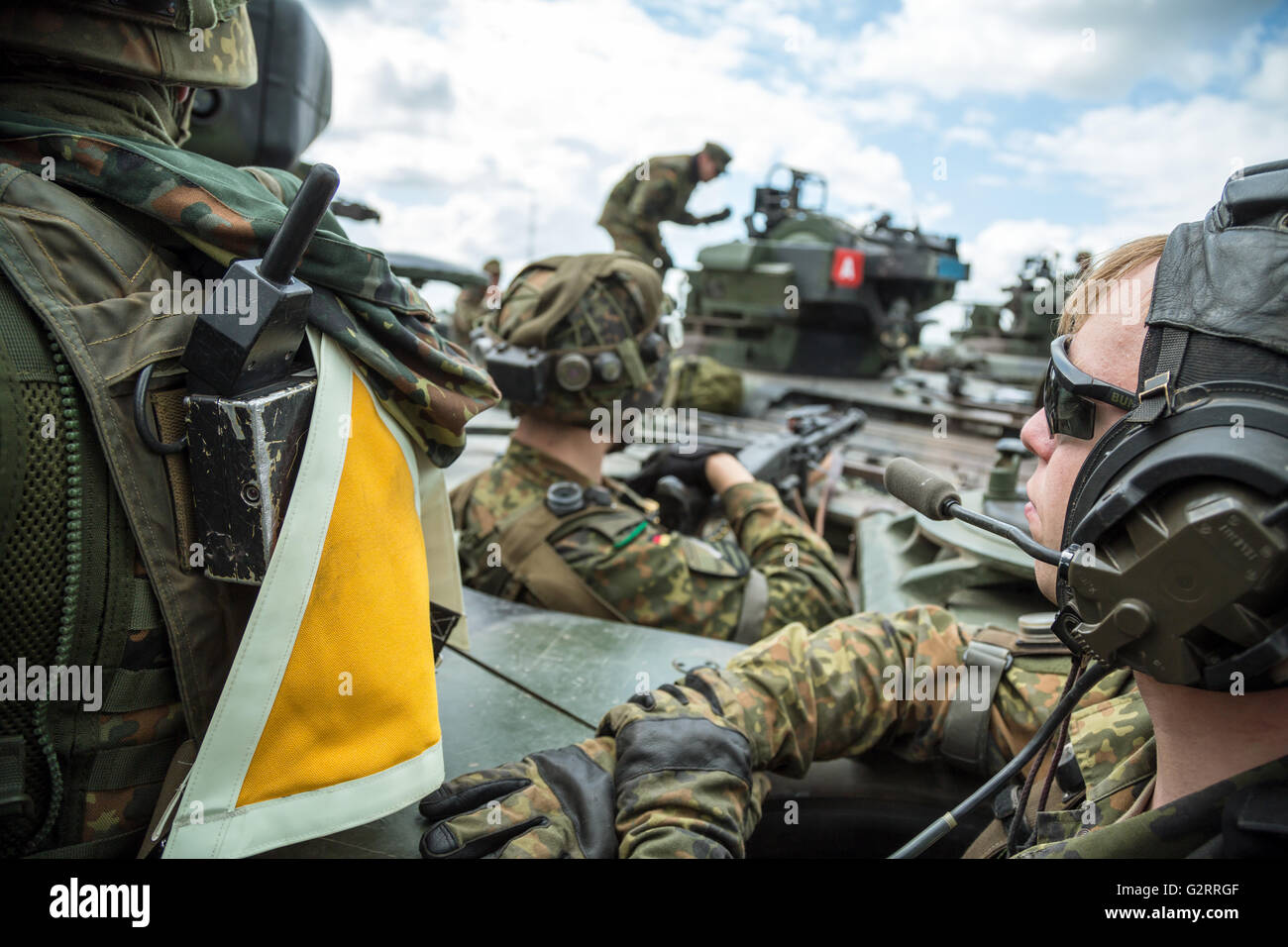 Gardelegen, Deutschland, Panzer Grenadier-Kompanie in einer Praxis auf dem Truppenübungsplatz Altmark Stockfoto