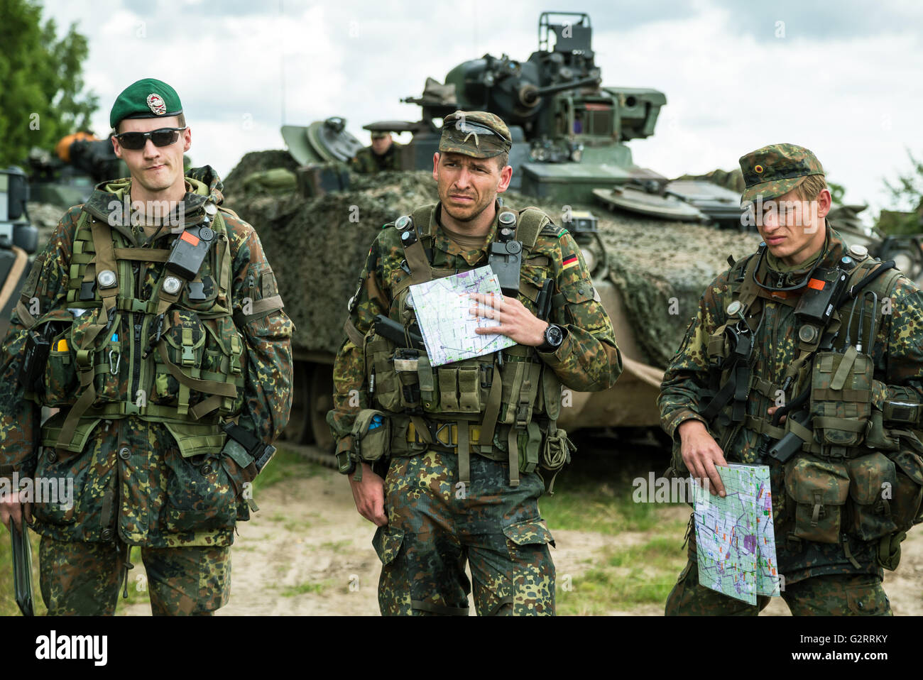 Gardelegen, Deutschland, eine Mechanisierte Infanterie Firma briefing Stockfoto