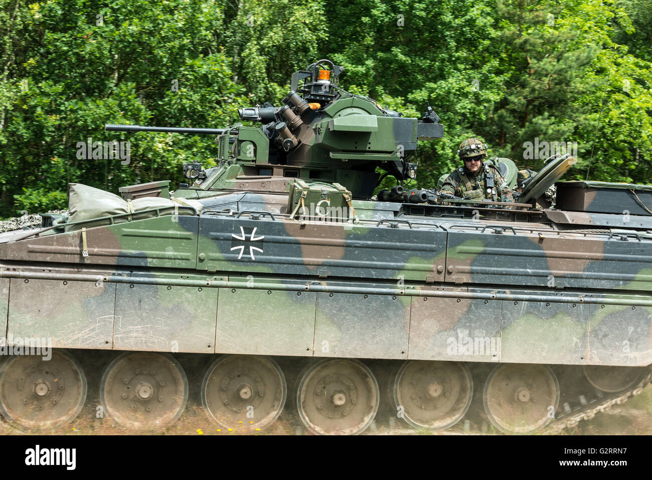 Gardelegen, Deutschland, Angriff Panzer Grenadiere UEBT auf dem Truppenübungsplatz Altmark Stockfoto