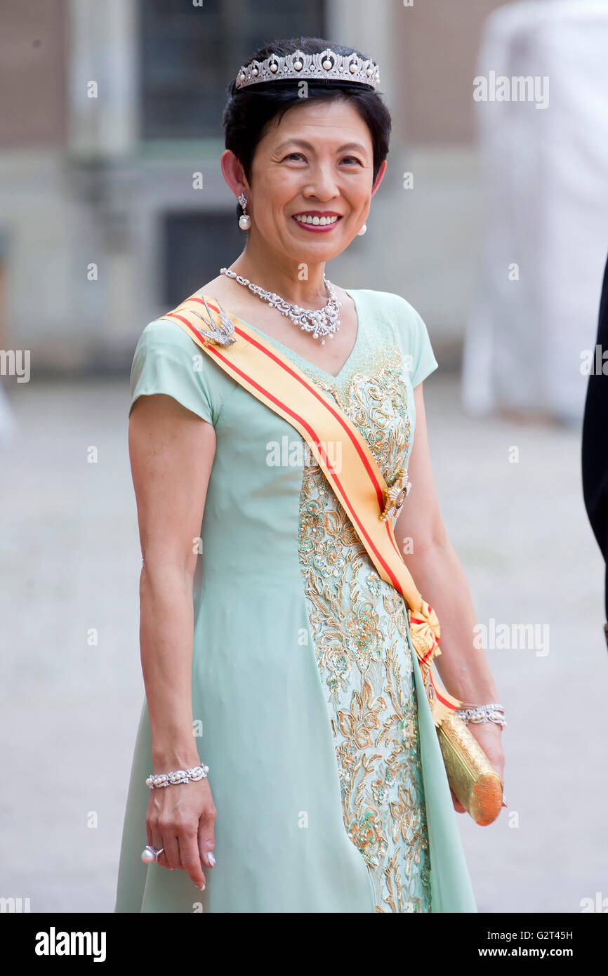 Prinzessin Hisako Takamado von Japan, besucht die Hochzeit von Prinz Carl Philip von Schweden und Sofia Hellqvist Stockfoto