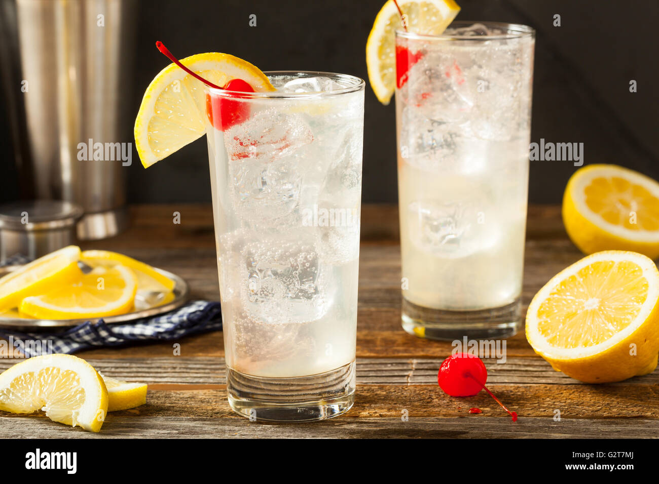 Virgin Wodka Stockfotos und -bilder Kaufen - Alamy Virgin Wodka Stockfotos und -bilder Kaufen - Alamy