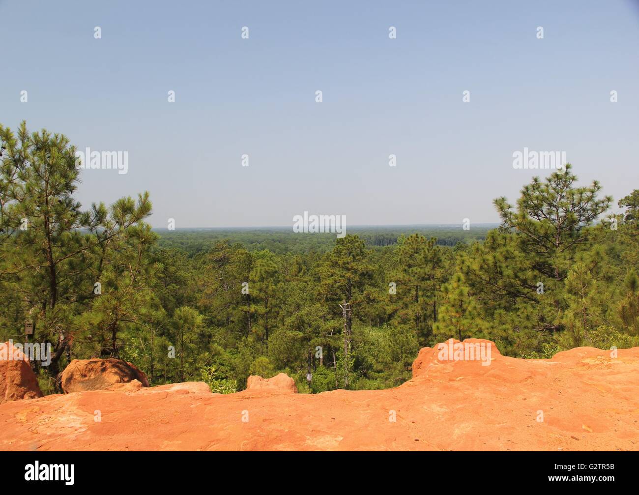 Mit Blick auf die Flint River Valley vom oberen Rand der Flint River bluffen. Stockfoto