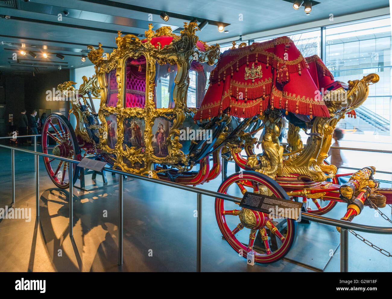 Der Oberbürgermeister Staatskarosse, gebaut im Jahre 1757 auf dem Display in das Museum of London, London, UK Stockfoto