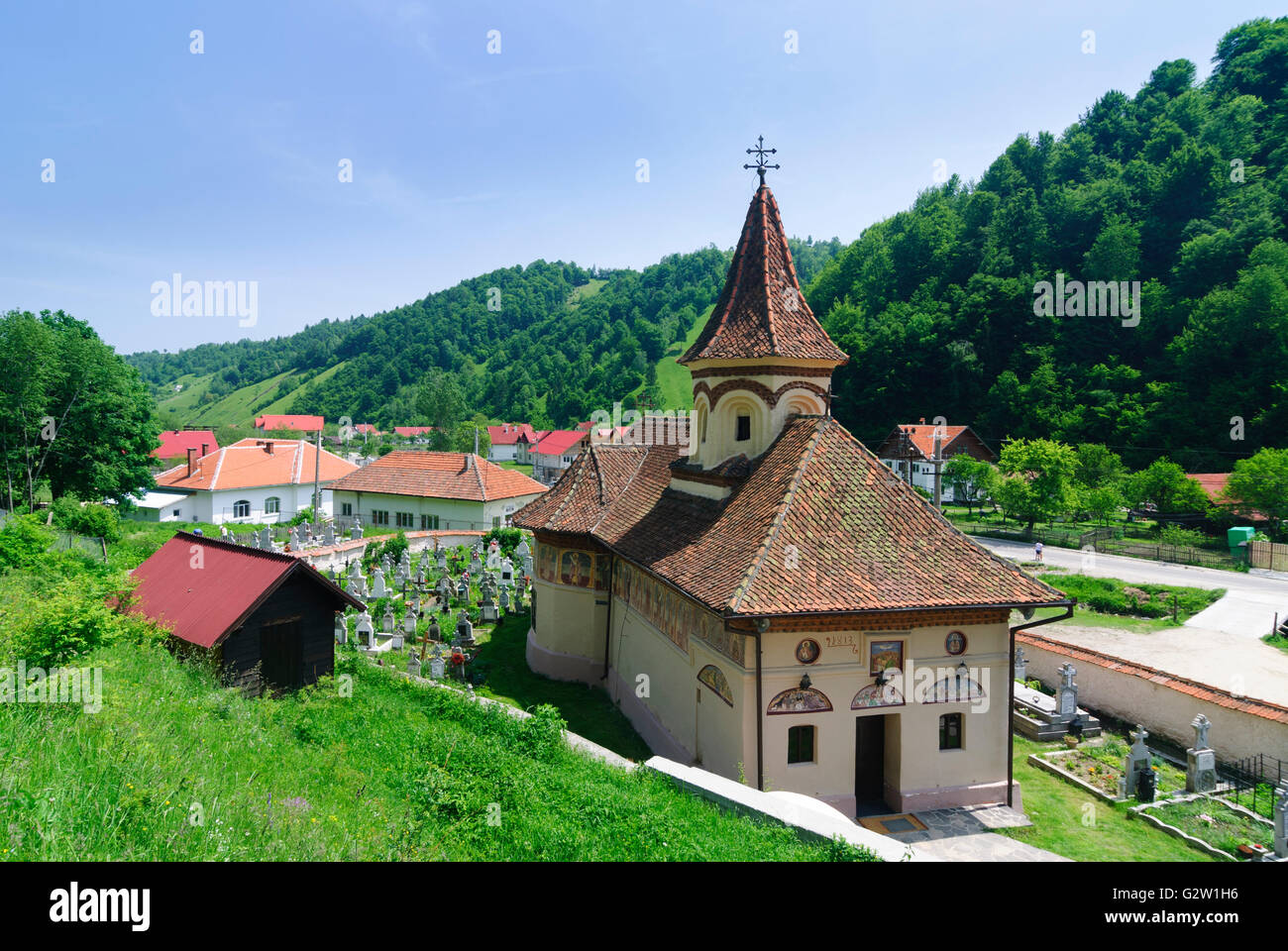 außen lackiert Kirche in Transkarpatien in Cheia, Rumänien, Siebenbürgen, Transsilvanien, Siebenbürgen (Transsilvanien), Moieciu Stockfoto