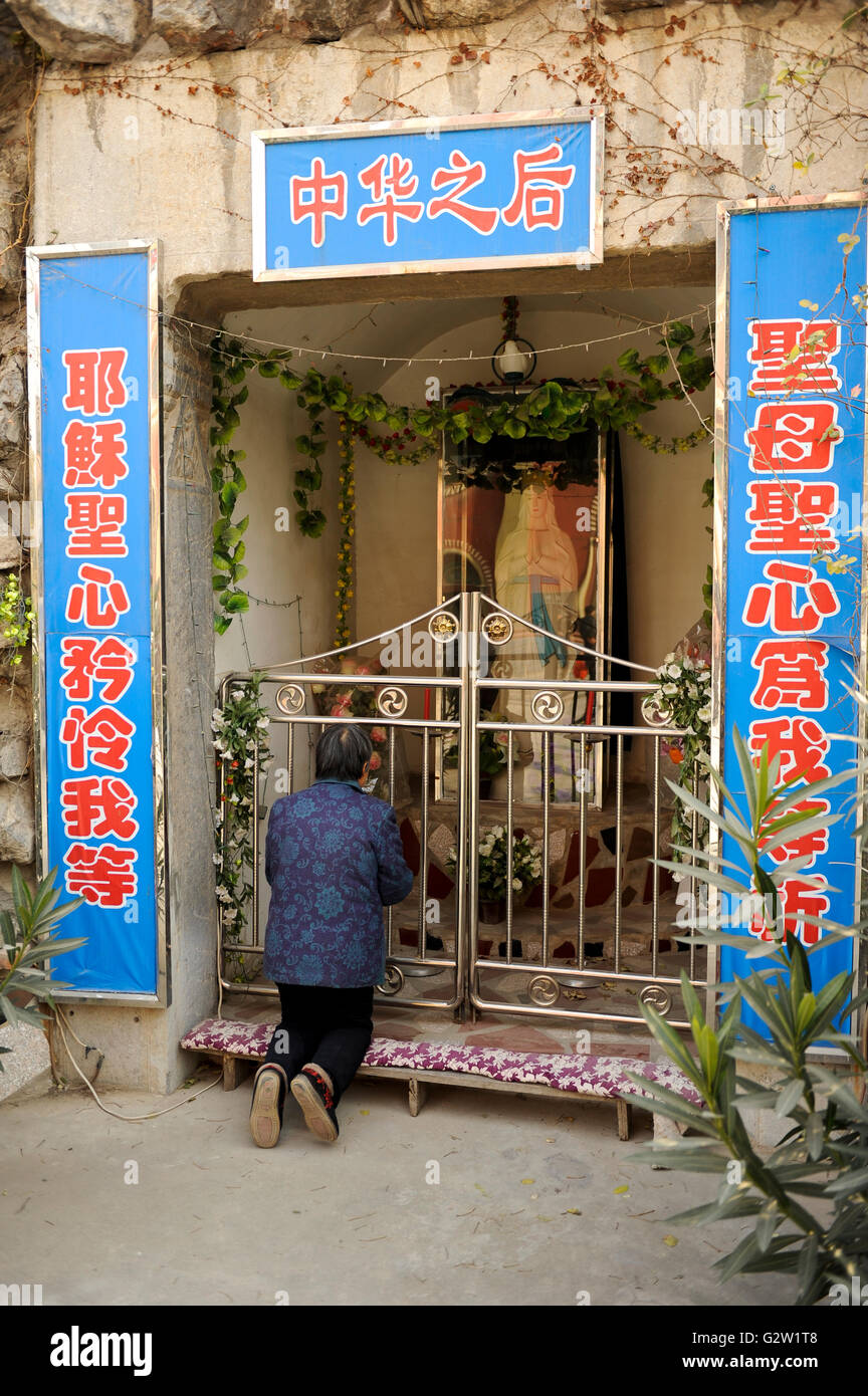 CHINA Provinz Shaanxi katholische Kirche in Sanyuan / CHINA Provinz Shaanxi, Katholische Kirche in Sanyuan Stockfoto