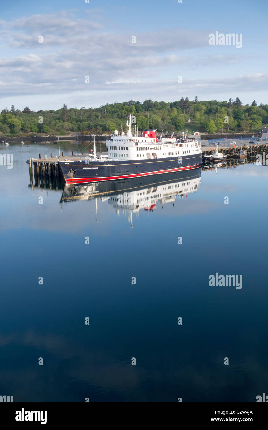 MV Hebridean Princess formal bekannt als die RMS dann MV Columba angedockt an Stornoway Hafen Isle of Lewis Western Isles Scotland Stockfoto