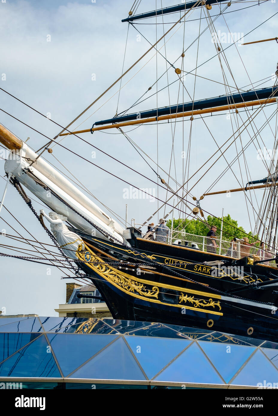 Der Bogen und das Aushängeschild der Cutty Sark in Greenwich London Stockfoto