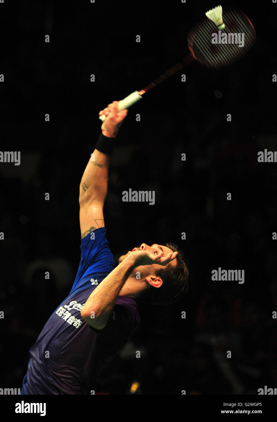 Jakarta, Indonesien. 4. Juni 2016. Jan O Jorgensen von Dänemark tritt während der Männer Singles Halbfinale gegen Tian Houwei of China die BCA Indonesien Open 2016 in Jakarta, Indonesien, 4. Juni 2016. Jan O Jorgensen 2: 1 gewonnen. © Zulkarnain/Xinhua/Alamy Live-Nachrichten Stockfoto