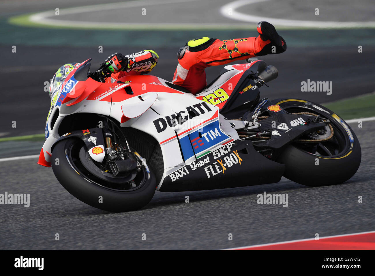 MONTMELO, Spanien - Juni 04: Andrea Iannone Italiens und Ducati Team fährt Rad im Zeittraining für die MotoGP von Katalonien am Circuit de Barcelona am 3. Juni 2016 in Montmelo, Spanien Kredit: Marco Iorio/Alamy Live-Nachrichten Stockfoto