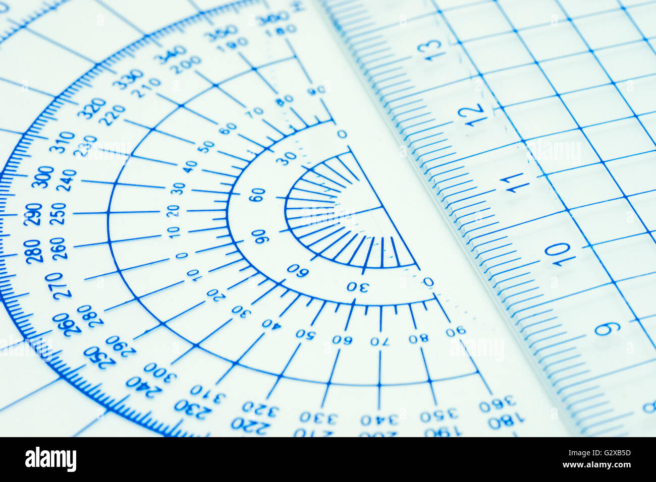 Geometrie-Lineal mit Nahaufnahme Stockfoto