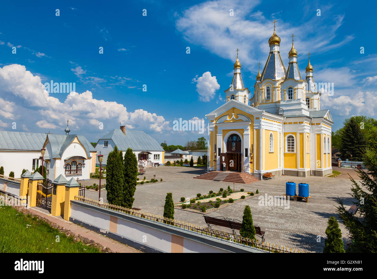 Ansicht der Kathedrale von St. Alexander Nevsky Kobrin Stadt, Weißrussland Stockfoto