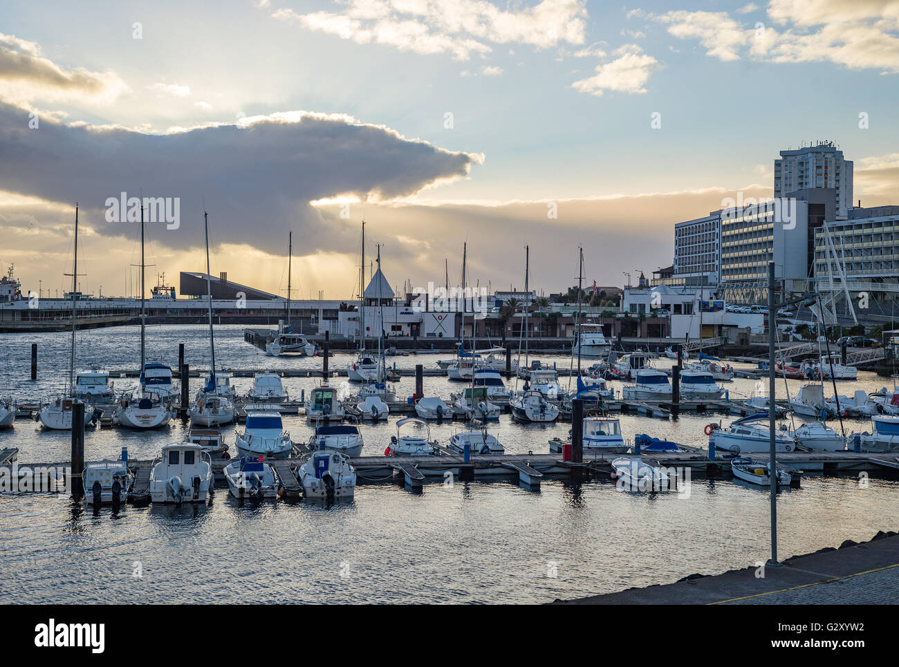 Ponta Delgada Azoren Hafen Port-Boote-Schiffe Stockfoto