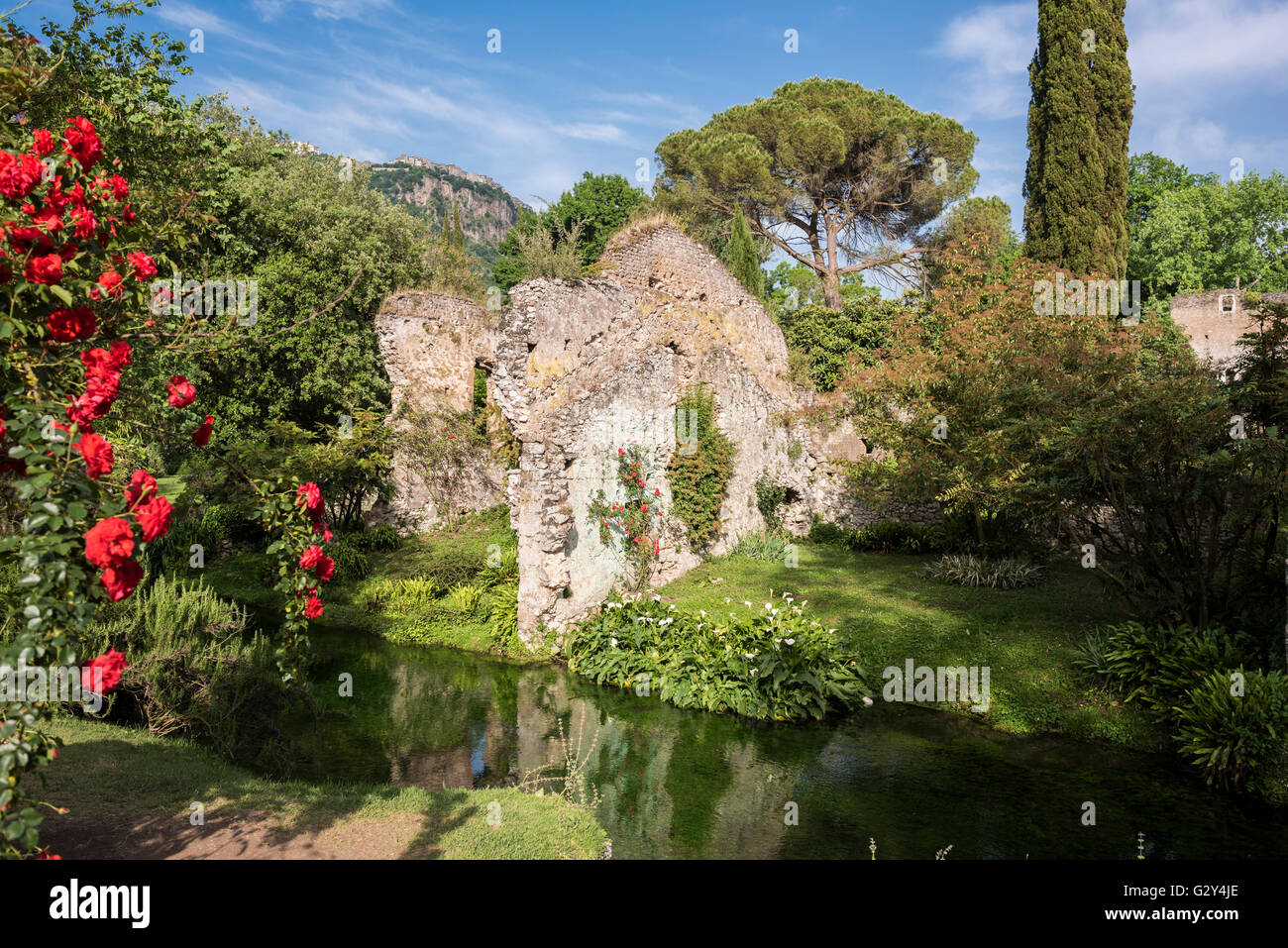 Gärten von Ninfa, Cisterna di Latina, Italien. Stockfoto