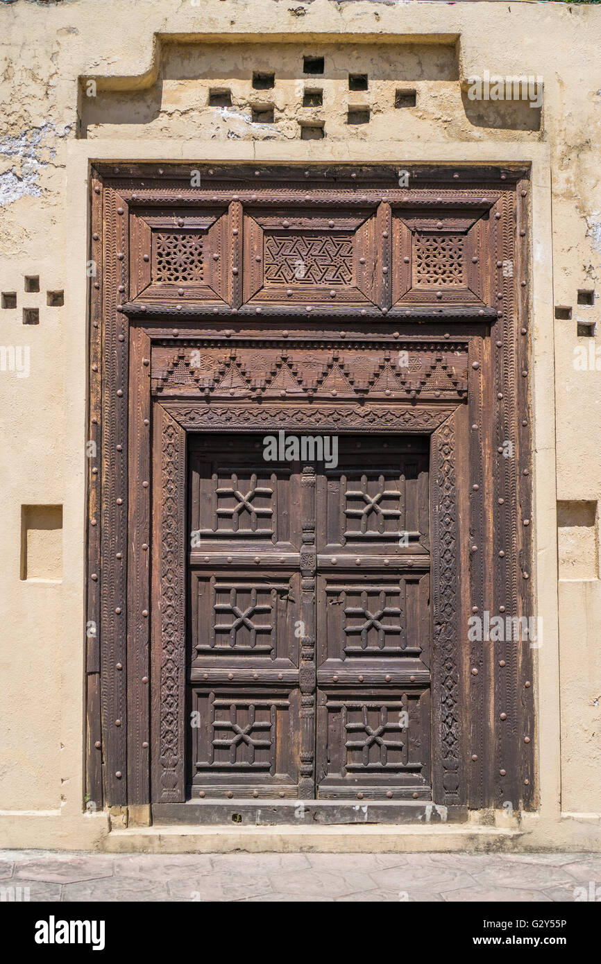 Verziert, die hölzernen Türen Islamabad Punjab Pakistan Stockfoto