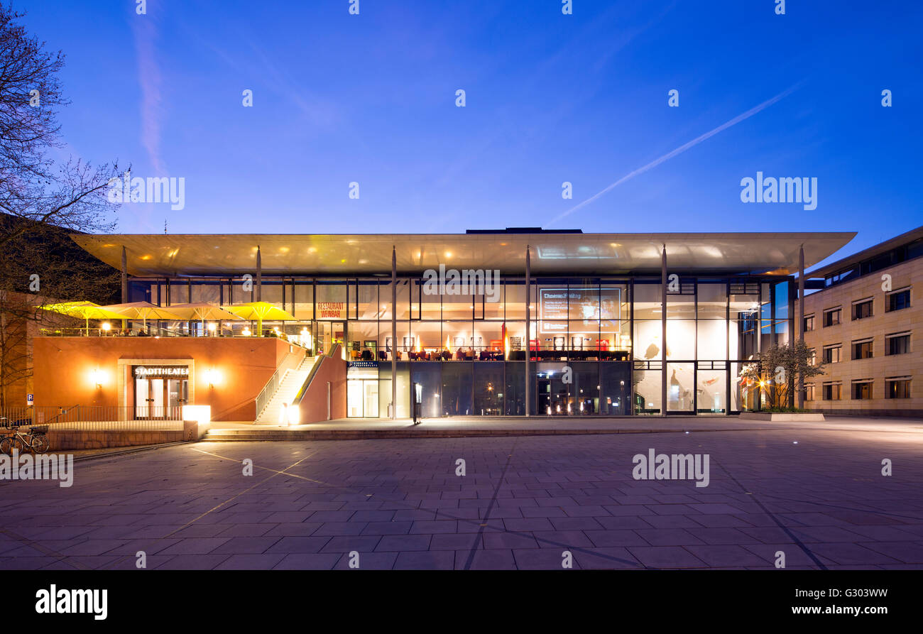 Stadttheater, Dämmerung, Aschaffenburg, untere Franken, Bayern, Deutschland Stockfoto