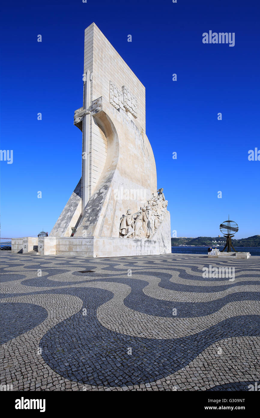 Padrão Dos Descobrimentos Denkmal in Lissabon Stockfoto
