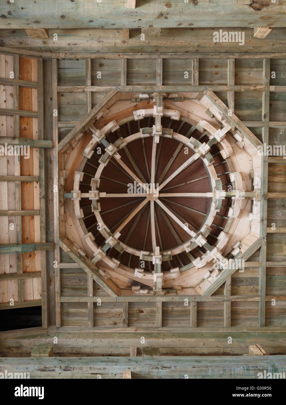 Klassische Gebäude im alten China Bagua (acht Diagramme) versenkt Panel (Caisson-Decke) Stockfoto