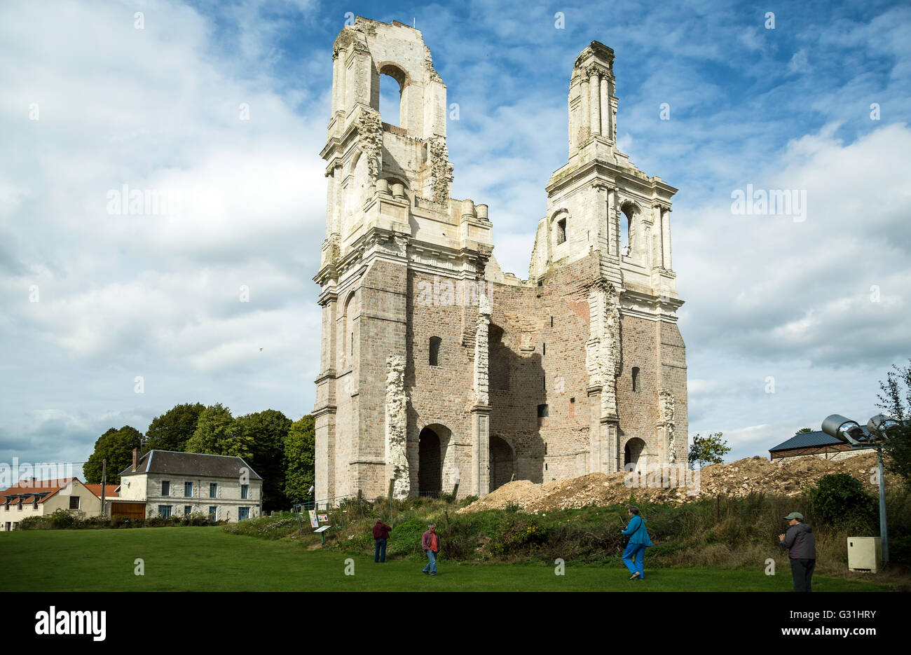 Mont-Saint-Eloi, Frankreich, die Ruinen der Abteikirche Stockfoto