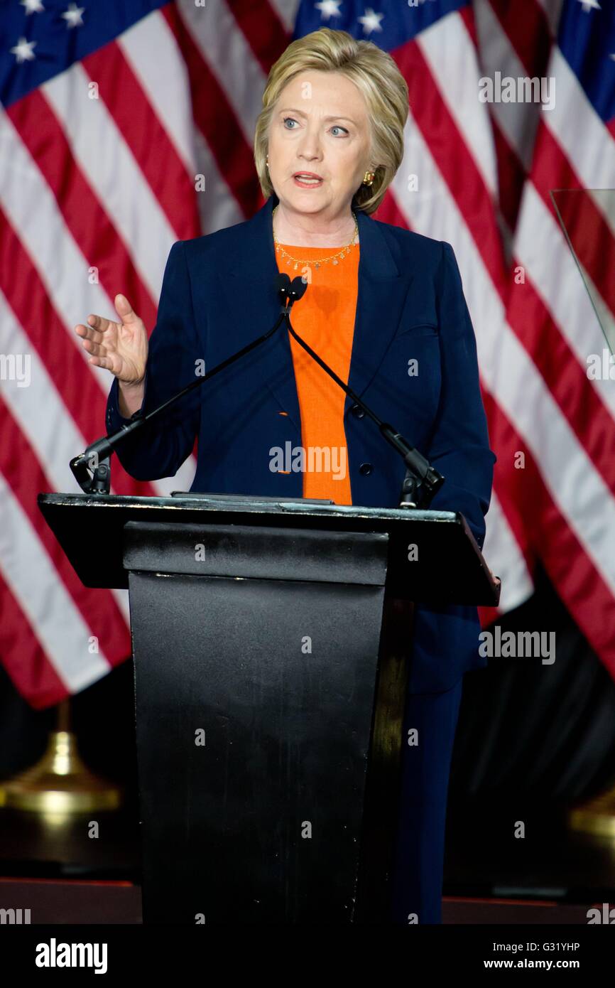 Hillary Clinton Staatssicherheit Rede in San Diego am Prado im Balboa Park, häufig angreifen und Donald Trump, im Juni 2016 zu kritisieren. | weltweite Nutzung Stockfoto