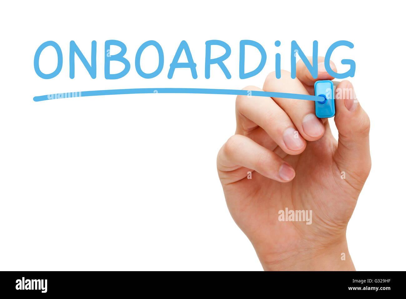 Handschrift Onboarding mit blaue Markierung auf transparente wischen Board isoliert auf weiss. Stockfoto