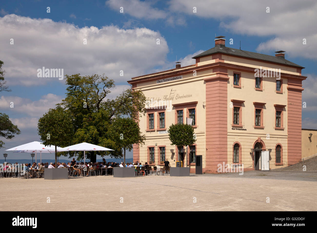 Obere Terrassenbatterie Restaurant, Burg Ehrenbreitstein, Koblenz, Rheinland-Pfalz Stockfoto