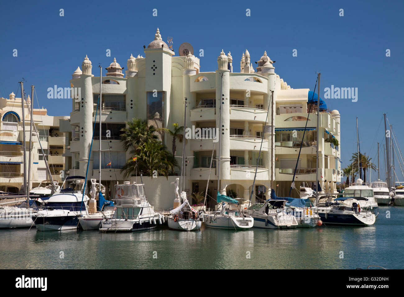 Puerto Deportivo Marina, Benalmadena, Malaga Provinz, Costa Del Sol, Andalusien, Spanien, Europa, PublicGround Stockfoto