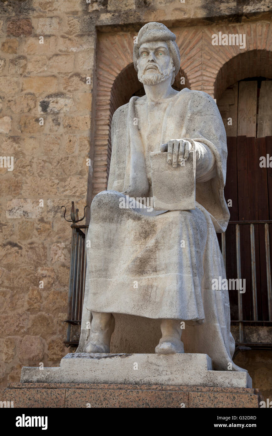 Statue von Abu Al Walid Muhammad Ibn Ruchd Averroes, Altstadt, Córdoba, Andalusien, Spanien, Europa, PublicGround Stockfoto