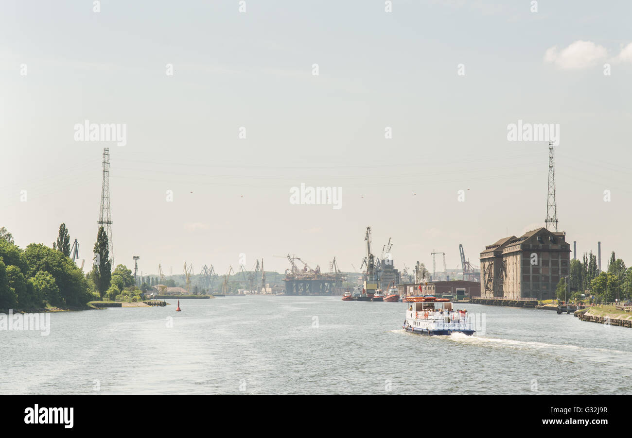 Danzig, Polen - touristische Rundfahrt durch die Danziger Werft Stockfoto