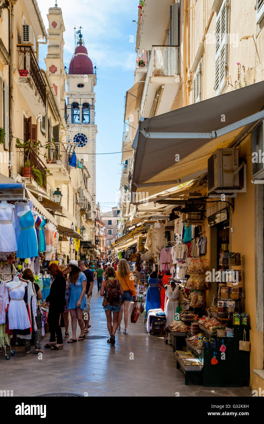 Geschäfte In der Altstadt von Korfu, Korfu, Griechenland Stockfoto