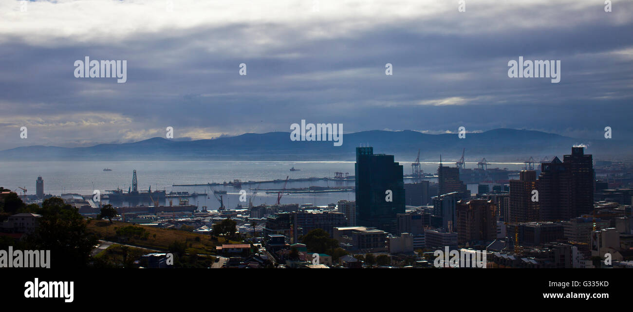 Table Bay und die "Mother City"; Cape Town Stockfoto
