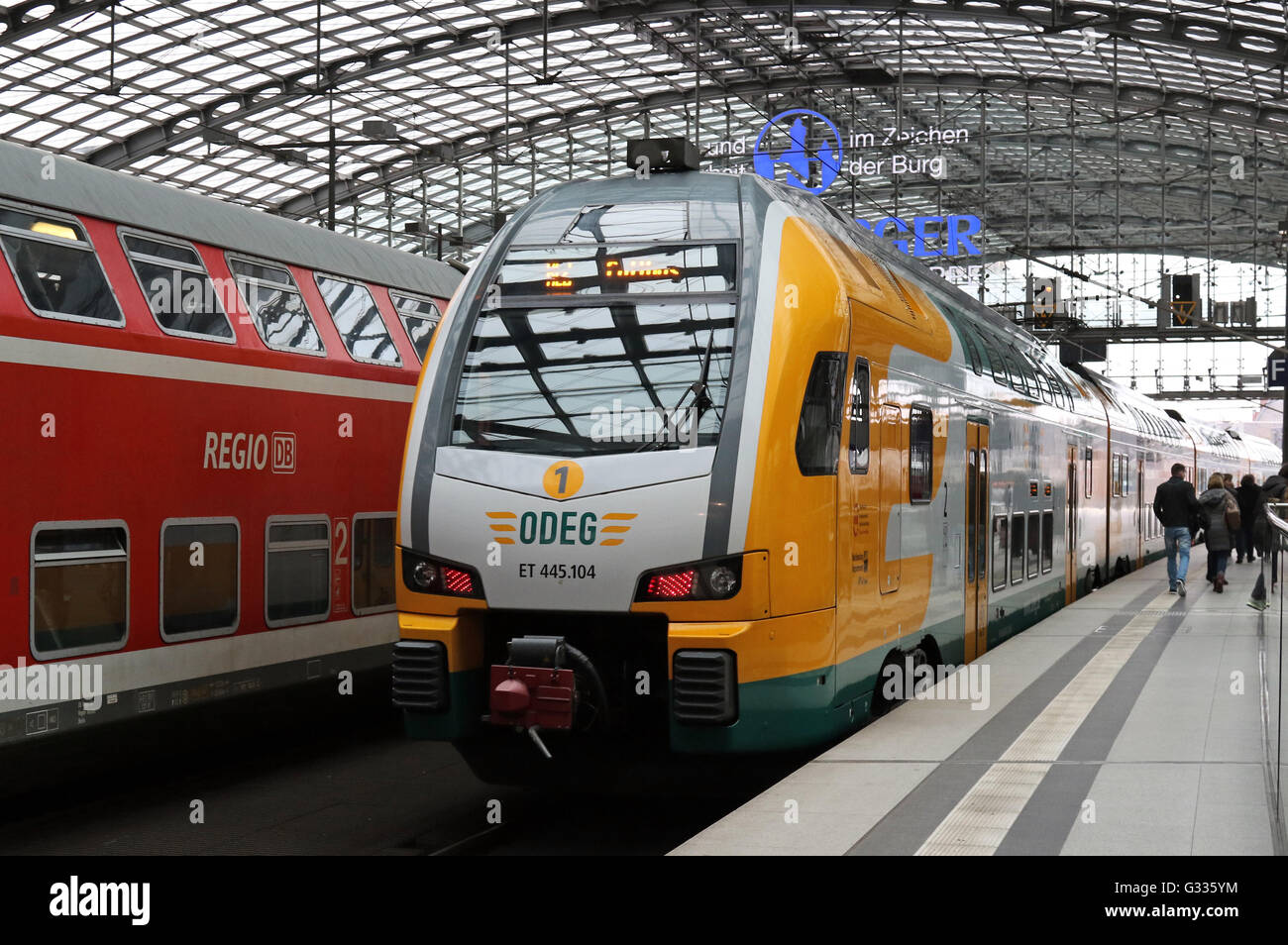 Berlin, Deutschland, Regionalzüge der Deutschen Bahn AG und der ODEG Stockfoto